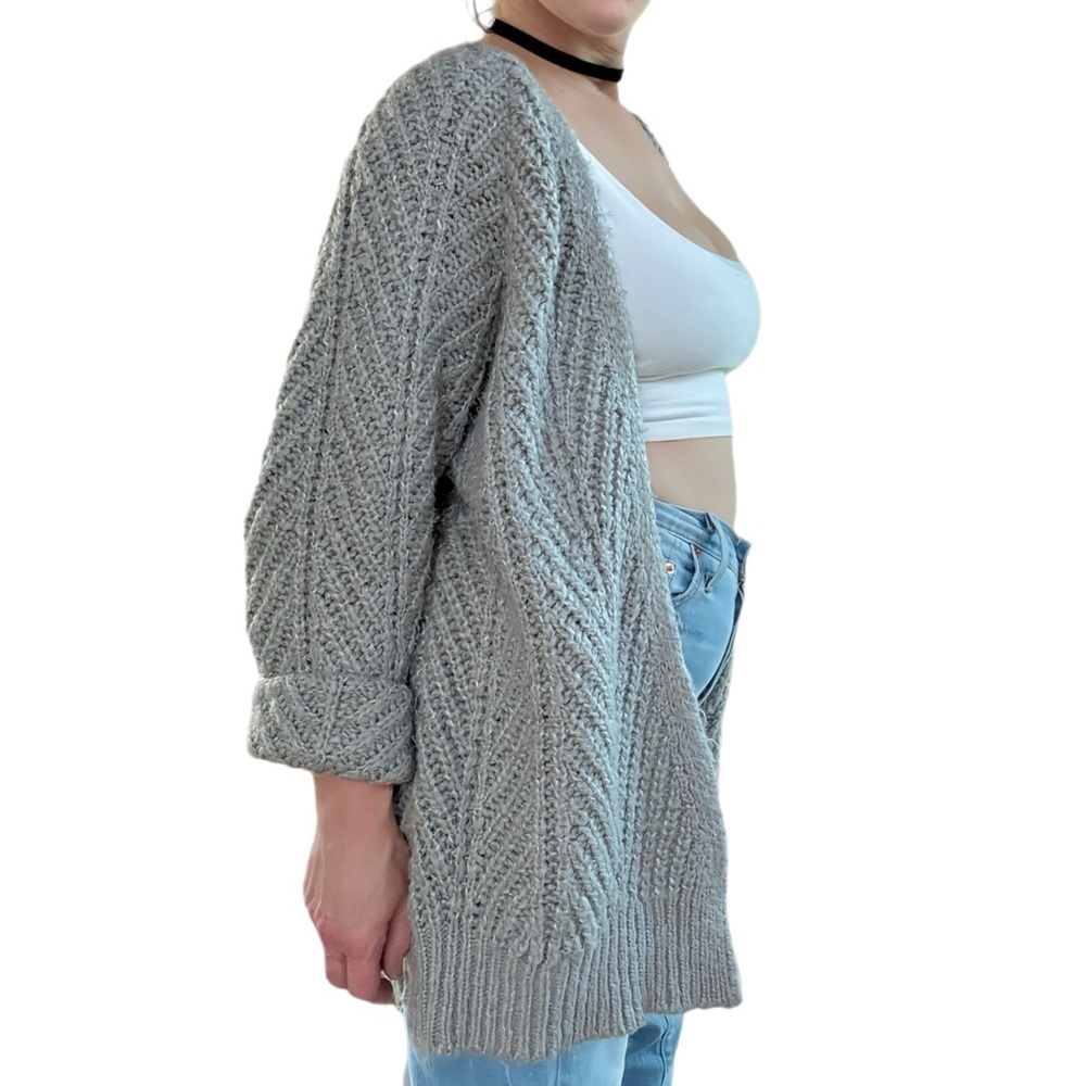 Universal Thread Gray Sweater - Picture 5 of 10